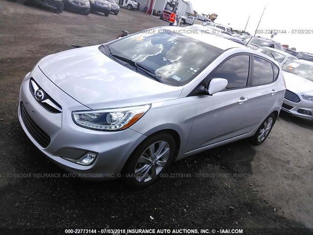 KMHCU5AE3EU189716 - 2014 HYUNDAI ACCENT GLS/SE GRAY photo 2