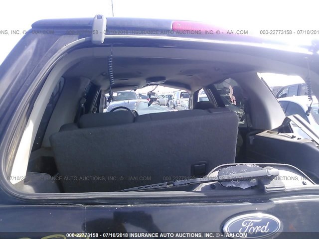 1FMPU16L63LC14824 - 2003 FORD EXPEDITION XLT BLACK photo 8