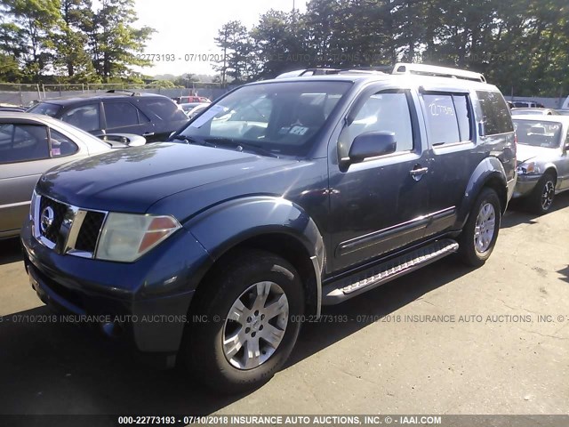 5N1AR18W85C715246 - 2005 NISSAN PATHFINDER LE/SE/XE BLUE photo 2