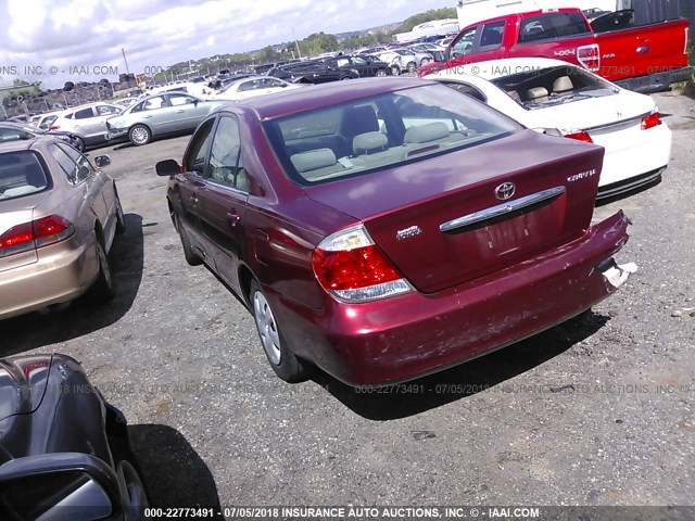 4T1BE32K25U067995 - 2005 TOYOTA CAMRY LE/XLE/SE მუქწითელი ფოტო 3
