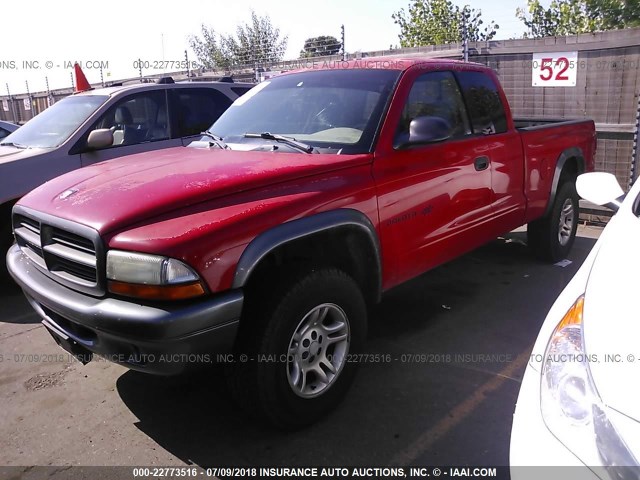 1B7GG12X62S510385 - 2002 DODGE DAKOTA SXT RED photo 2