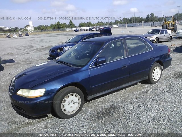 1HGCG56451A064631 - 2001 HONDA ACCORD LX BLUE photo 2