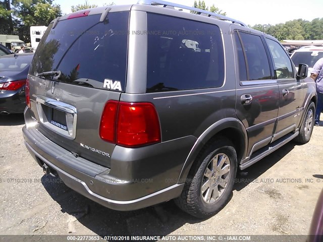 5LMFU28R74LJ12319 - 2004 LINCOLN NAVIGATOR 金色 照片 4