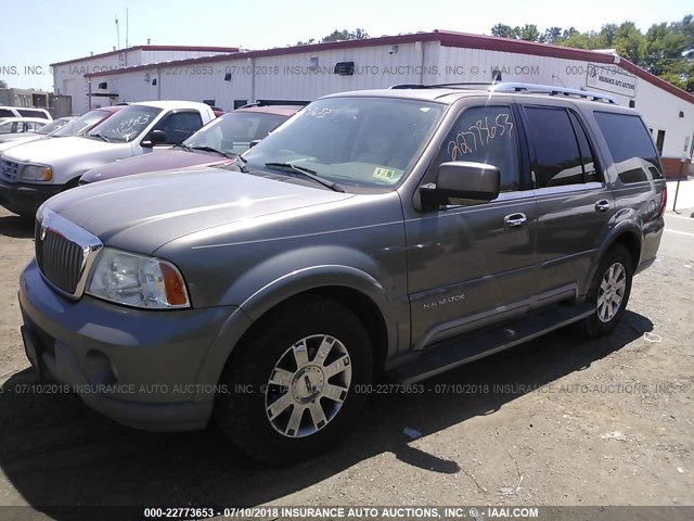 5LMFU28R74LJ12319 - 2004 LINCOLN NAVIGATOR 金色 照片 6