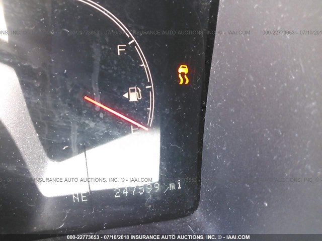 5LMFU28R74LJ12319 - 2004 LINCOLN NAVIGATOR 金色 照片 7