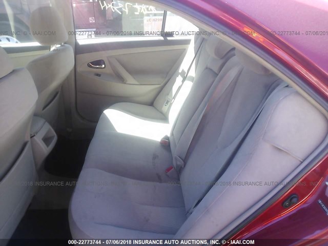 4T1BF3EK7AU550708 - 2010 TOYOTA CAMRY SE/LE/XLE წითელი ფოტო 8