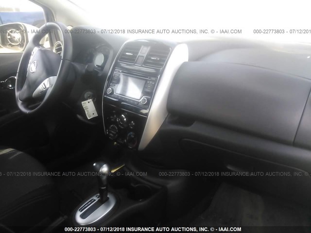3N1CE2CP1GL400345 - 2016 NISSAN VERSA NOTE S/S PLUS/SV/SL/SR SILVER photo 5