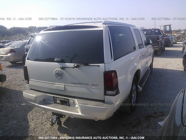 3GYFK66N75G124709 - 2005 CADILLAC ESCALADE ESV WHITE photo 4