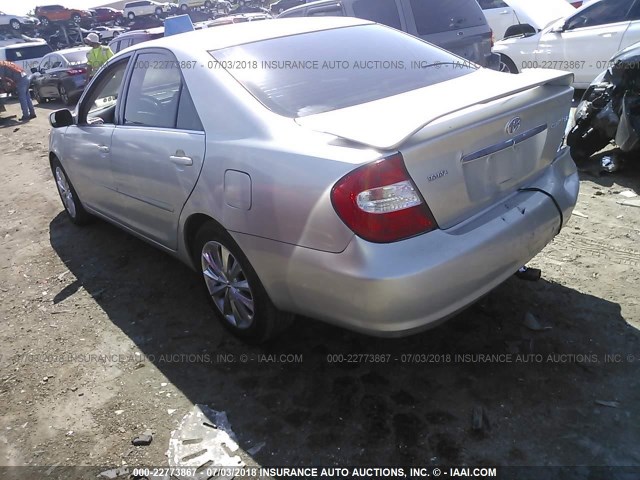 4T1BE32K03U705187 - 2003 TOYOTA CAMRY LE/XLE/SE 银色 照片 3