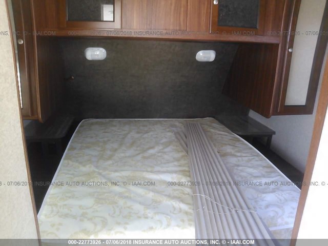 5SFNB3024FE285197 - 2015 HEARTLAND NORTHTRAIL  Білий фото 5