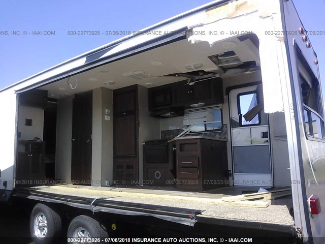 5SFNB3024FE285197 - 2015 HEARTLAND NORTHTRAIL  Білий фото 6