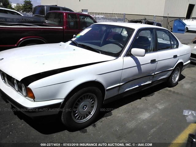 WBAHD6321RGK43485 - 1994 BMW 525 I AUTOMATIC WHITE photo 2