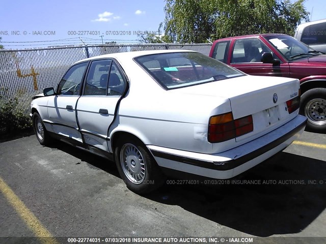 WBAHD6321RGK43485 - 1994 BMW 525 I AUTOMATIC WHITE photo 3