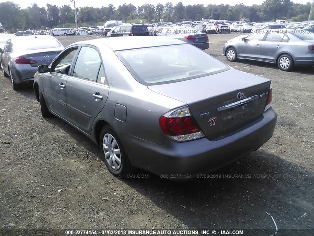 4T1BE30K55U592522 - 2005 TOYOTA CAMRY LE/XLE/SE 灰色 照片 3