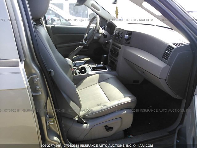 1J4GR48K96C281539 - 2006 JEEP GRAND CHEROKEE LAREDO/COLUMBIA/FREEDOM 棕色 照片 5
