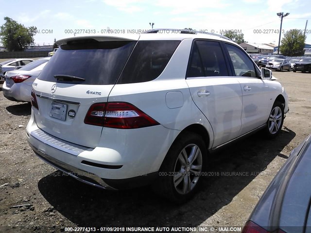 4JGDA5HB3CA009139 - 2012 MERCEDES-BENZ ML 350 4MATIC WHITE photo 4