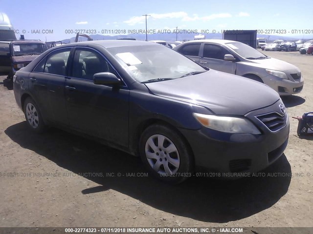 4T1BF3EK2BU182231 - 2011 TOYOTA CAMRY SE/LE/XLE GRAY photo 1