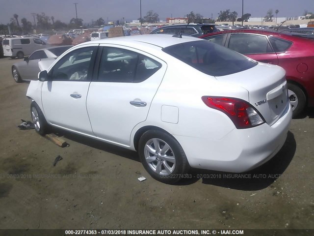 3N1CN7AP1CL945942 - 2012 NISSAN VERSA S/SV/SL WHITE photo 3