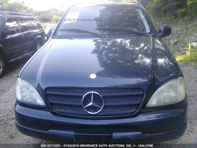 4JGAB54E61A285103 - 2001 MERCEDES-BENZ ML 320 GRAY photo 6