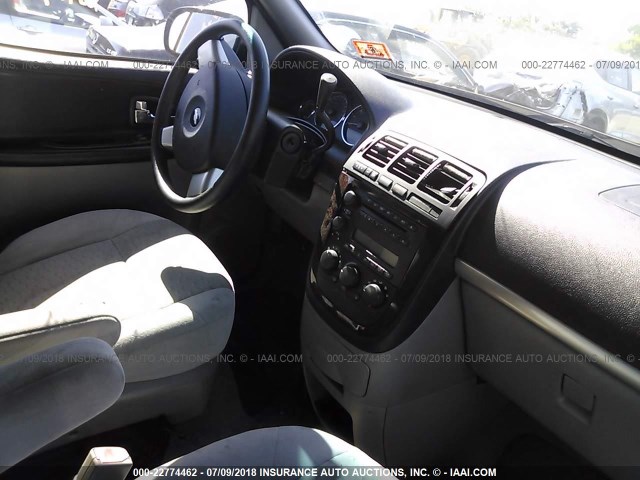 1GNDU23L16D214432 - 2006 CHEVROLET UPLANDER LS SILVER photo 5