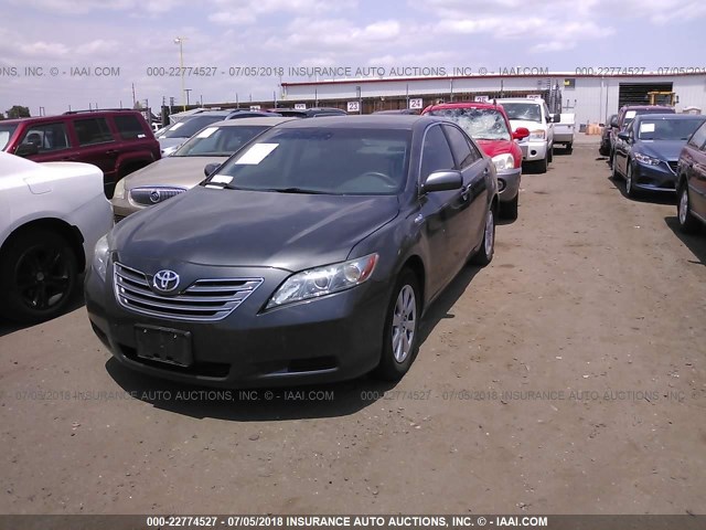 JTNBB46K773026148 - 2007 TOYOTA CAMRY NEW GENERAT HYBRID SILVER photo 2