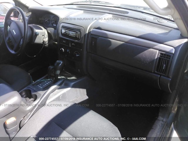 1J4GW48N74C421278 - 2004 JEEP GRAND CHEROKEE LAREDO/COLUMBIA/FREEDOM GRAY photo 5