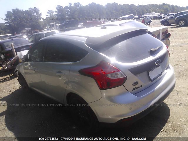 1FADP3N25EL204507 - 2014 FORD FOCUS TITANIUM SILVER photo 3