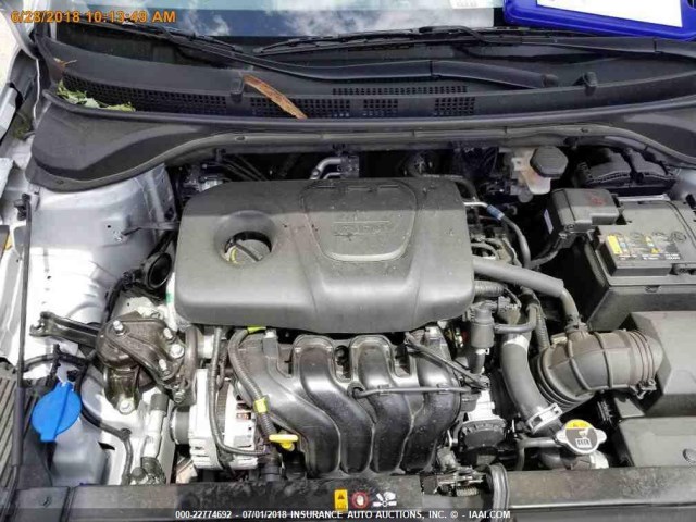 3KPC24A30JE005795 - 2018 HYUNDAI ACCENT SEL SILVER photo 15