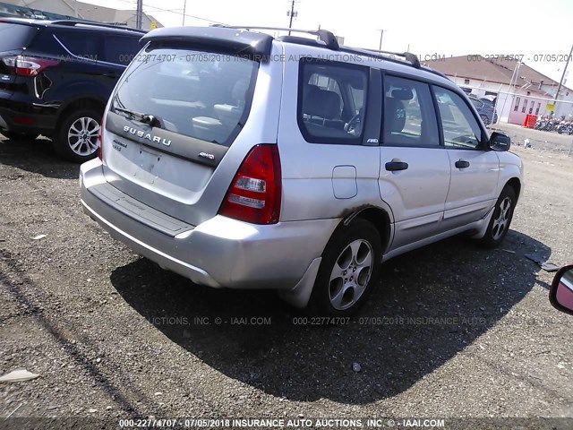 JF1SG65623H756610 - 2003 SUBARU FORESTER 2.5XS SILVER photo 4