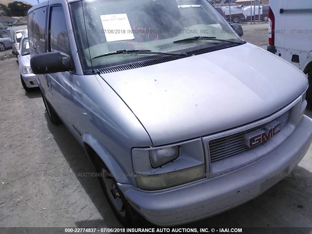 1GKDM19W0YB501025 - 2000 GMC SAFARI XT SILVER photo 1