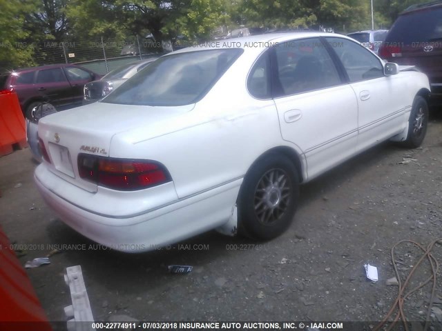 4T1BF18B1XU329775 - 1999 TOYOTA AVALON XL/XLS WHITE photo 4