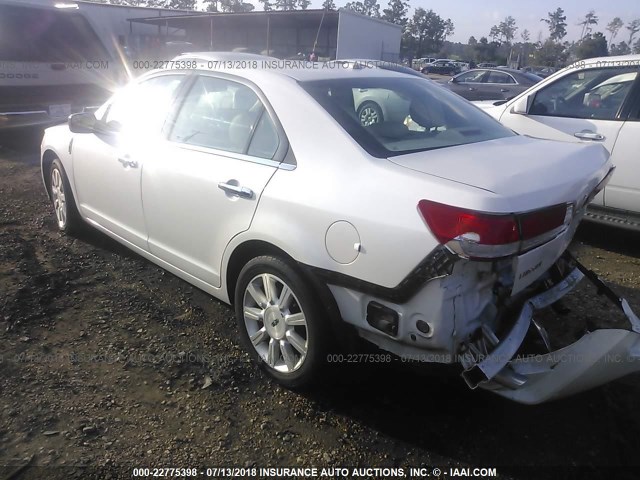 3LNHL2GC9CR813097 - 2012 LINCOLN MKZ WHITE photo 3