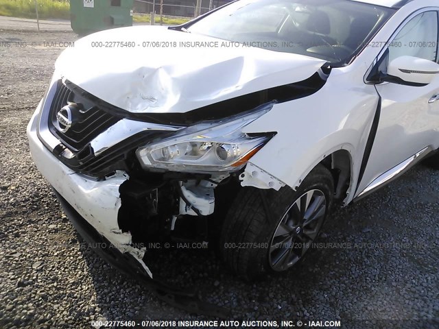 5N1AZ2MH1HN192206 - 2017 NISSAN MURANO S/SL/SV/PLATINUM WHITE photo 6