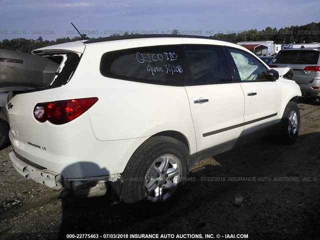 1GNKVFEDXCJ319288 - 2012 CHEVROLET TRAVERSE LS WHITE photo 4