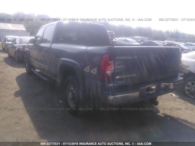 1GCGK23U04F157887 - 2004 CHEVROLET SILVERADO K2500 BLACK photo 3