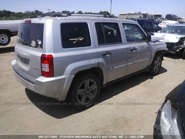 1J8FF48W27D409766 - 2007 JEEP PATRIOT LIMITED SILVER photo 4