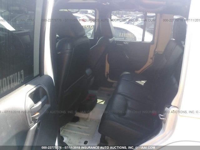 1C4HJWEG8EL302411 - 2014 JEEP WRANGLER UNLIMITE SAHARA WHITE photo 8