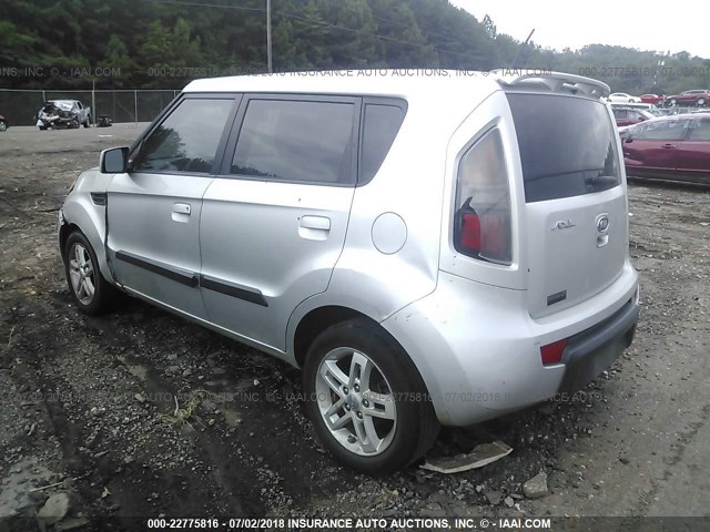 KNDJT2A20A7149072 - 2010 KIA SOUL +/!/SPORT SILVER photo 3