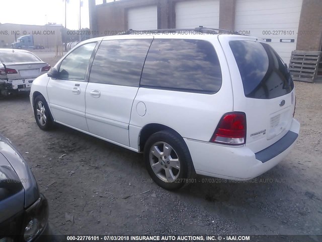 2FMZA52275BA54946 - 2005 FORD FREESTAR SEL WHITE photo 3