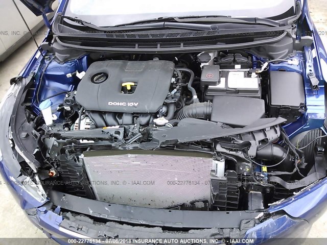 3KPFL4A70JE198964 - 2018 KIA FORTE LX/S BLUE photo 10