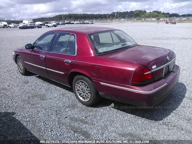 2MEFM74W82X666015 - 2002 MERCURY GRAND MARQUIS GS RED photo 3