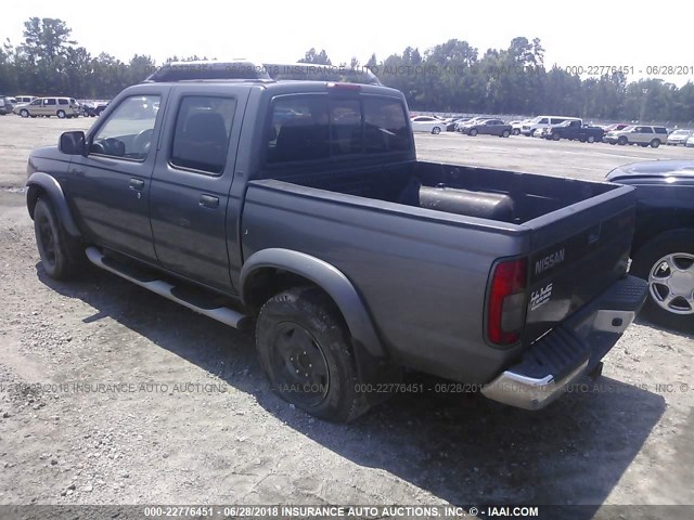 1N6ED27T2YC350159 - 2000 NISSAN FRONTIER CREW CAB XE/CREW CAB SE GRAY photo 3