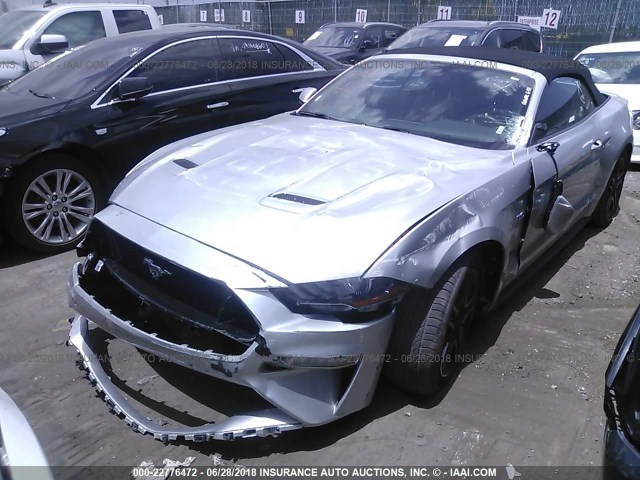 1FATP8FF7J5111769 - 2018 FORD MUSTANG GT SILVER photo 6