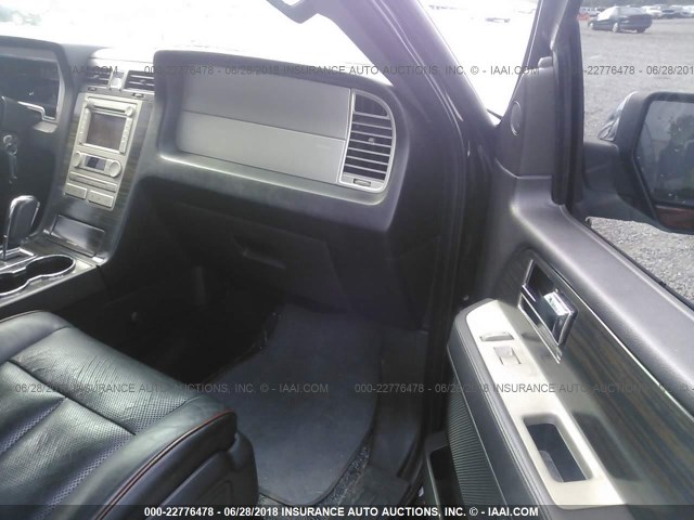 5LMFU27587LJ07732 - 2007 LINCOLN NAVIGATOR BLACK photo 5