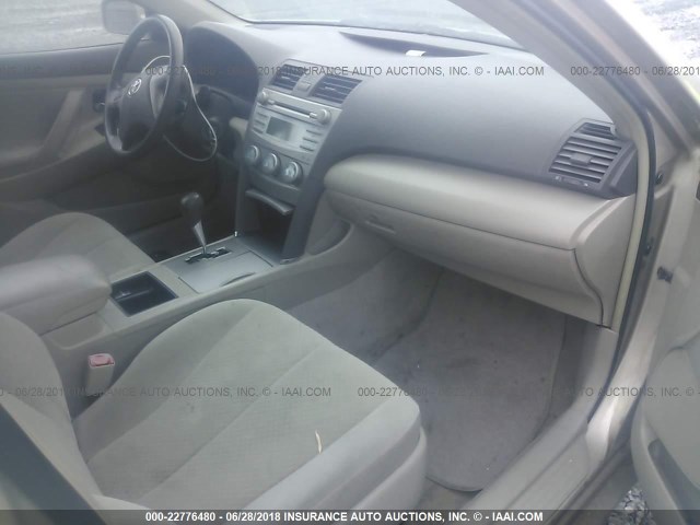 4T1BE46K18U213159 - 2008 TOYOTA CAMRY CE/LE/XLE/SE GOLD photo 5