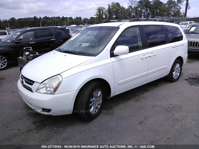 KNDMB233176121575 - 2007 KIA SEDONA EX/LX WHITE photo 2