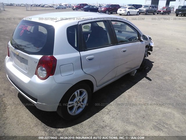 KL1TD66E49B681876 - 2009 CHEVROLET AVEO LS/LT SILVER photo 4