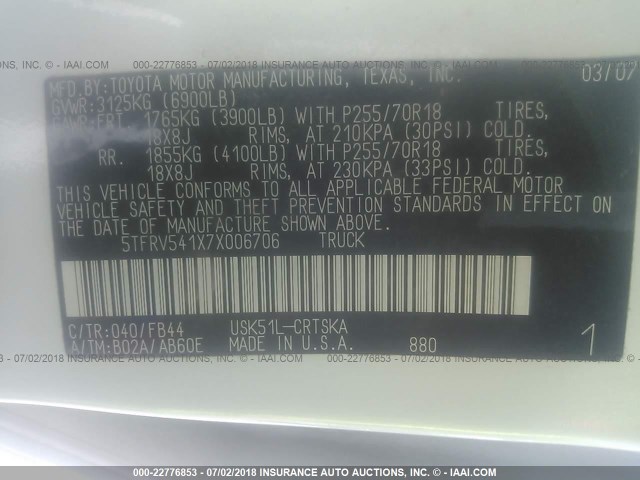 5TFRV541X7X006706 - 2007 TOYOTA TUNDRA DOUBLE CAB SR5 WHITE photo 9