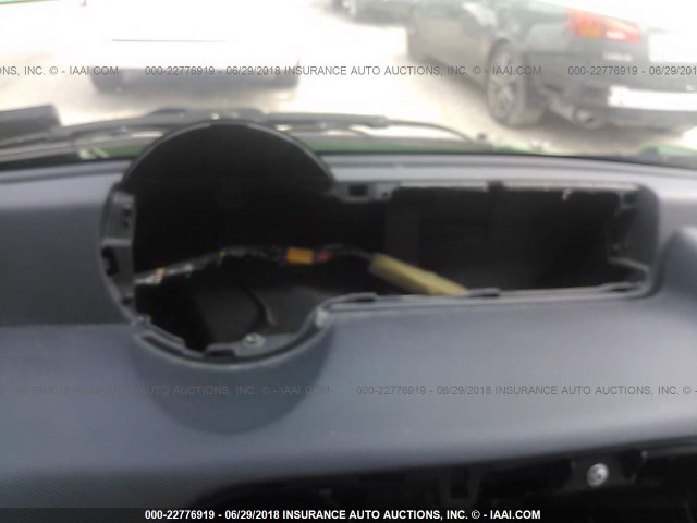 JTLKT334464070235 - 2006 TOYOTA SCION XB მწვანე ფოტო 7