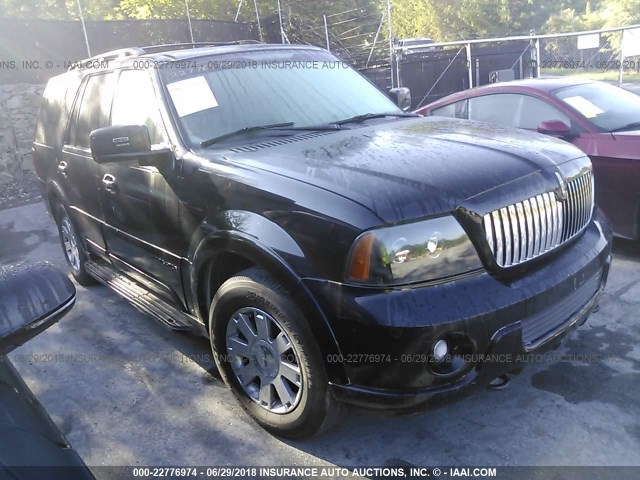 5LMFU28R04LJ25767 - 2004 LINCOLN NAVIGATOR BLACK photo 1